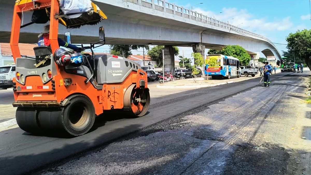 Obras de recapeamento alteram trânsito na Avenida Presidente Vargas, em Parnaíba