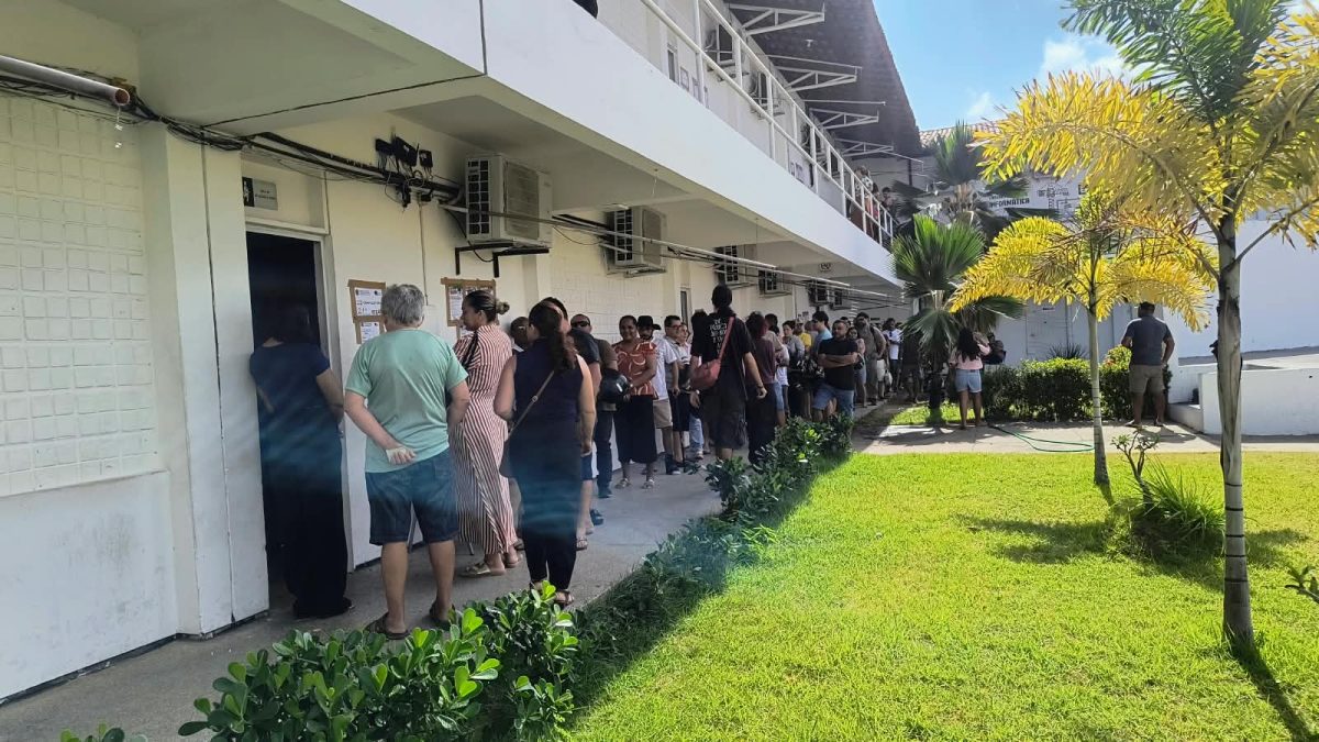 Sua seção tem fila? Veja as regras de prioridade para votar hoje; doadores de sangue podem levar o comprovantre